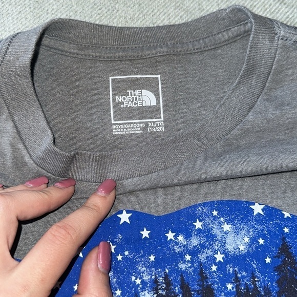 The North Face Boys  T-shirt - Picture 3 of 8